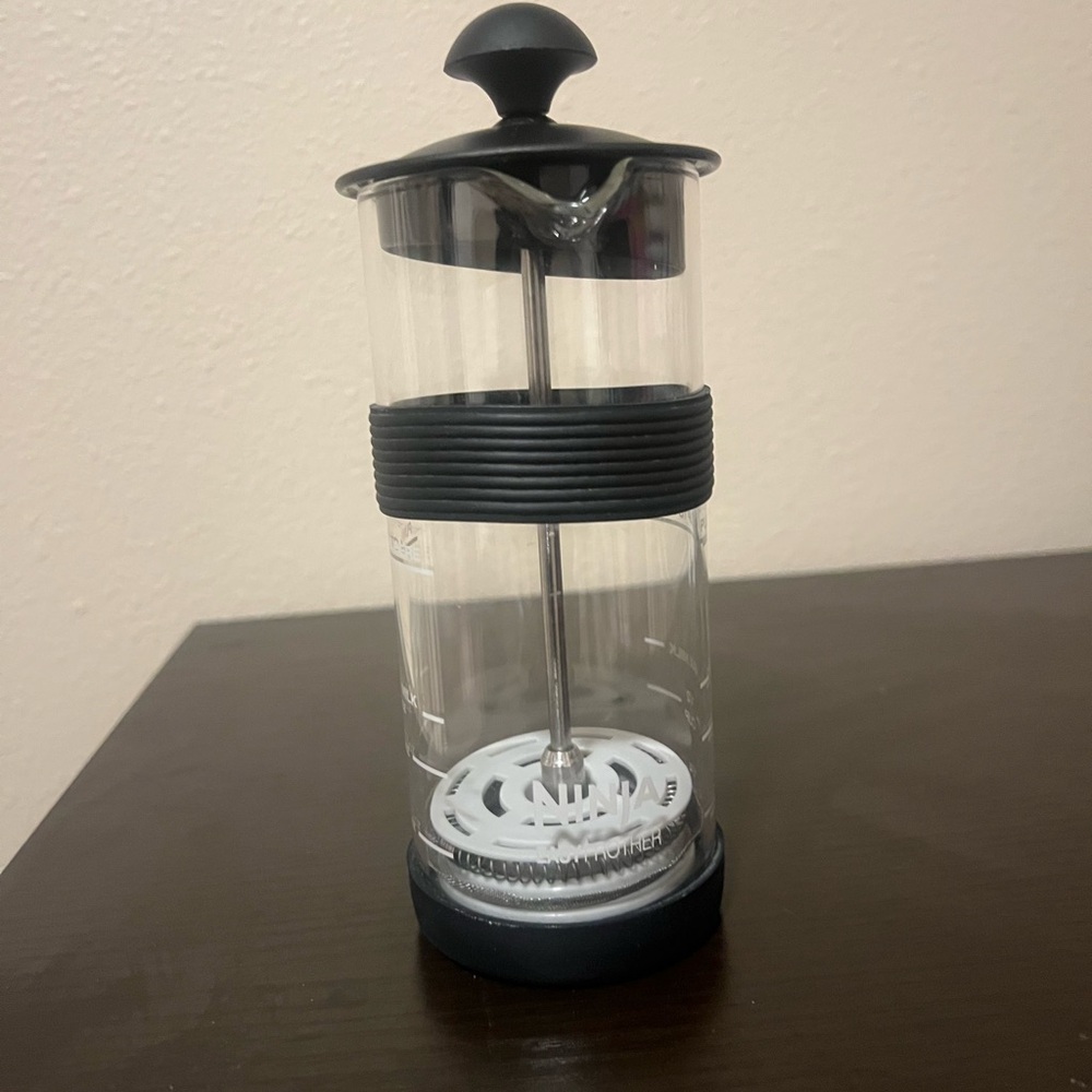 Ninja Black and Silver Coffee Press Kitchen Essential